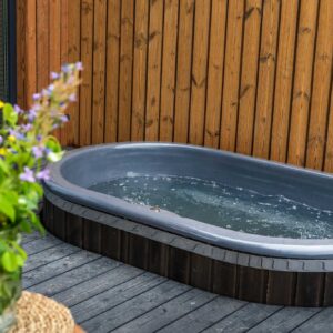 Ofuro vonia (kubilas su džiakuzi funkcijomis)